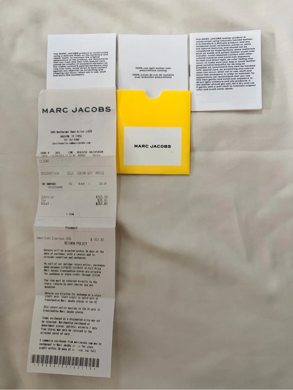 Marc Jacobs compact marc